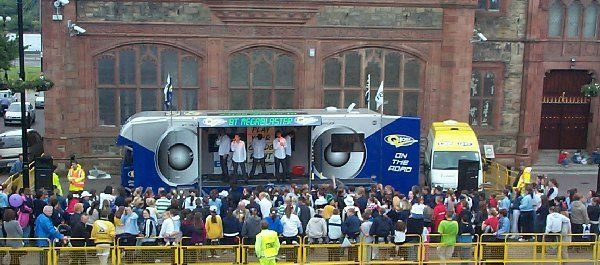 infocus-q102roadshowderry.jpg